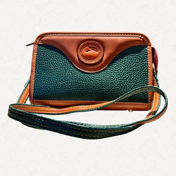 Dooney & Bourke Handbags - Vintage Dooney & Bourke AWL Hunter Green Duck Shoulder Bag Suede Lined